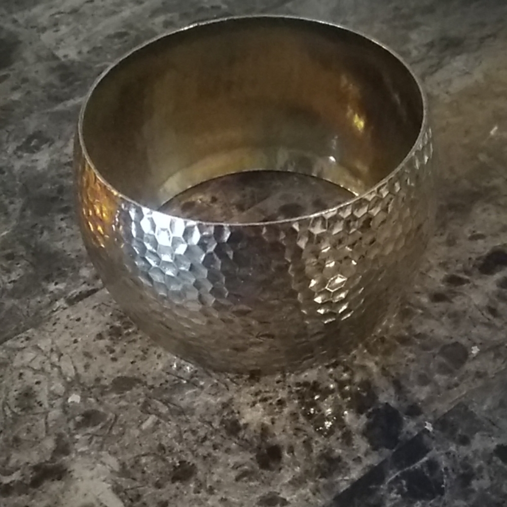 Gold bracelet